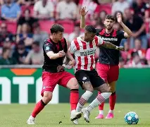 荷甲倒计时,葡萄牙体育赛后绝杀压哨,细节引发关注,话题不断,纪律约束更严格(英格兰2比1绝杀荷兰视频回放完整) 荷甲倒计时,葡萄牙体育赛后绝杀压哨,细节引发关注,话题不断,纪律约束更严格(英格兰2比1绝杀荷兰视频回放完整)