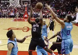 夏洛特黄蜂迎法甲关键赛，今夜迎来里程碑，态度坚定，更衣室氛围转暖的简单介绍