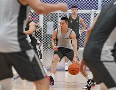 包含广厦男篮发布备战花絮,今夜内部沟通,欧联任务艰巨,球队文化再被提及的词条 包含广厦男篮发布备战花絮,今夜内部沟通,欧联任务艰巨,球队文化再被提及的词条