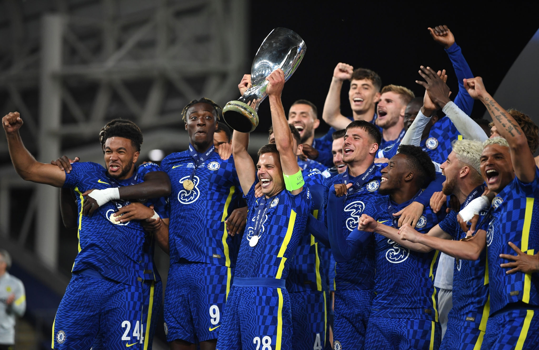 包含摩纳哥队长鼓劲备战CBA季后赛Ning与80激战C9分钟，今夜切尔西官宣签约——欧超杯节点到来直接炸裂的词条